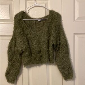 HYFVE Green V-Neck Cropped Sweater